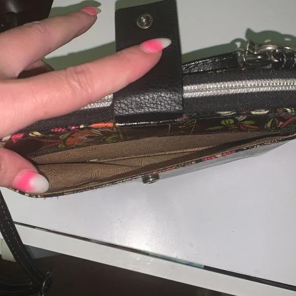 Sakroots vintage crossbody/wallet/phone holder nwot - Picture 5 of 7